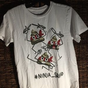 Lot of 4 children’s t-shirts.